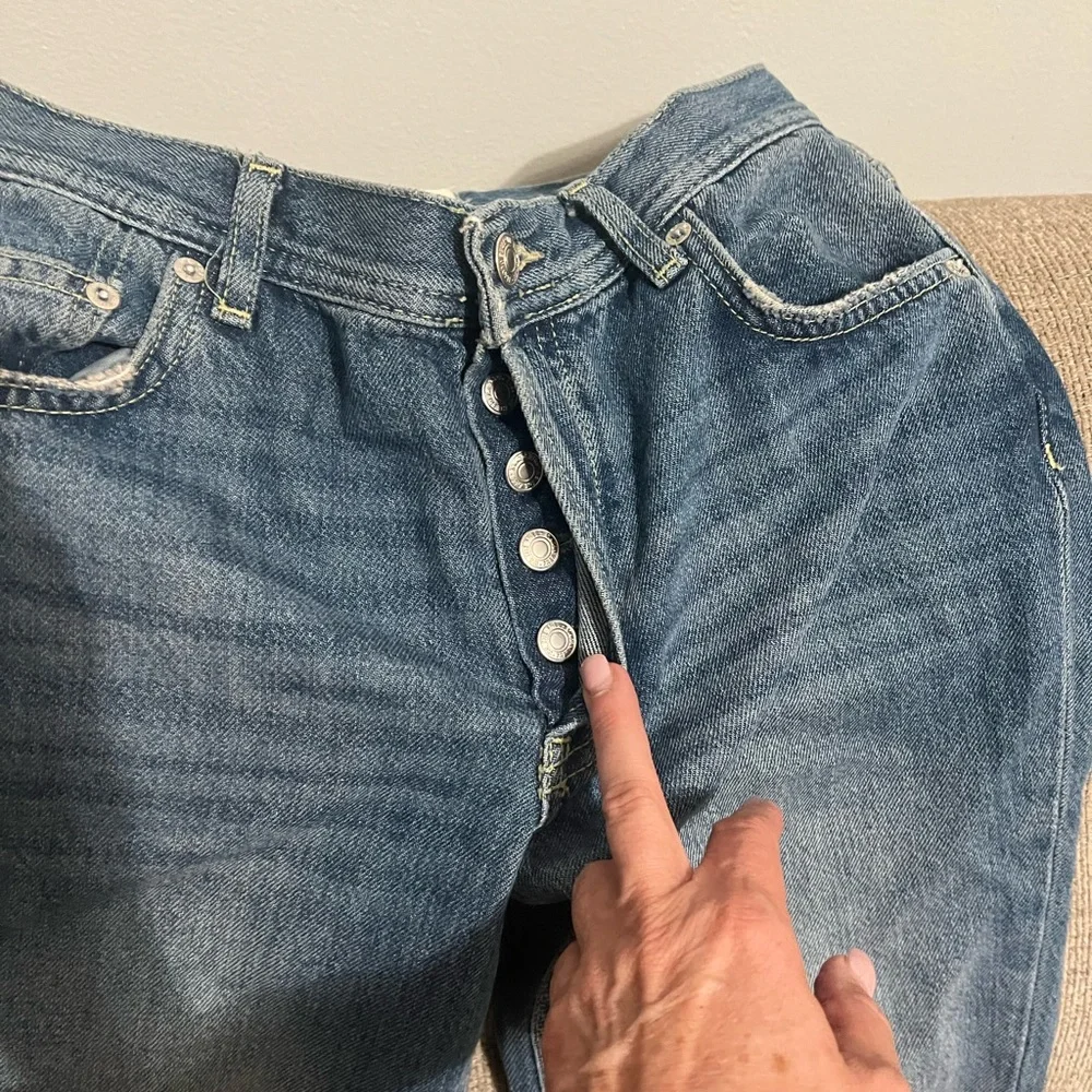 We The Free Free People‎ Jeans Button Fly Distressed Hem Size 25